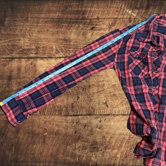 BDG Urban Outfitters Long Sleeve Pink Blue Plaid Button Down Flannel Size XS - Picture 7 of 8